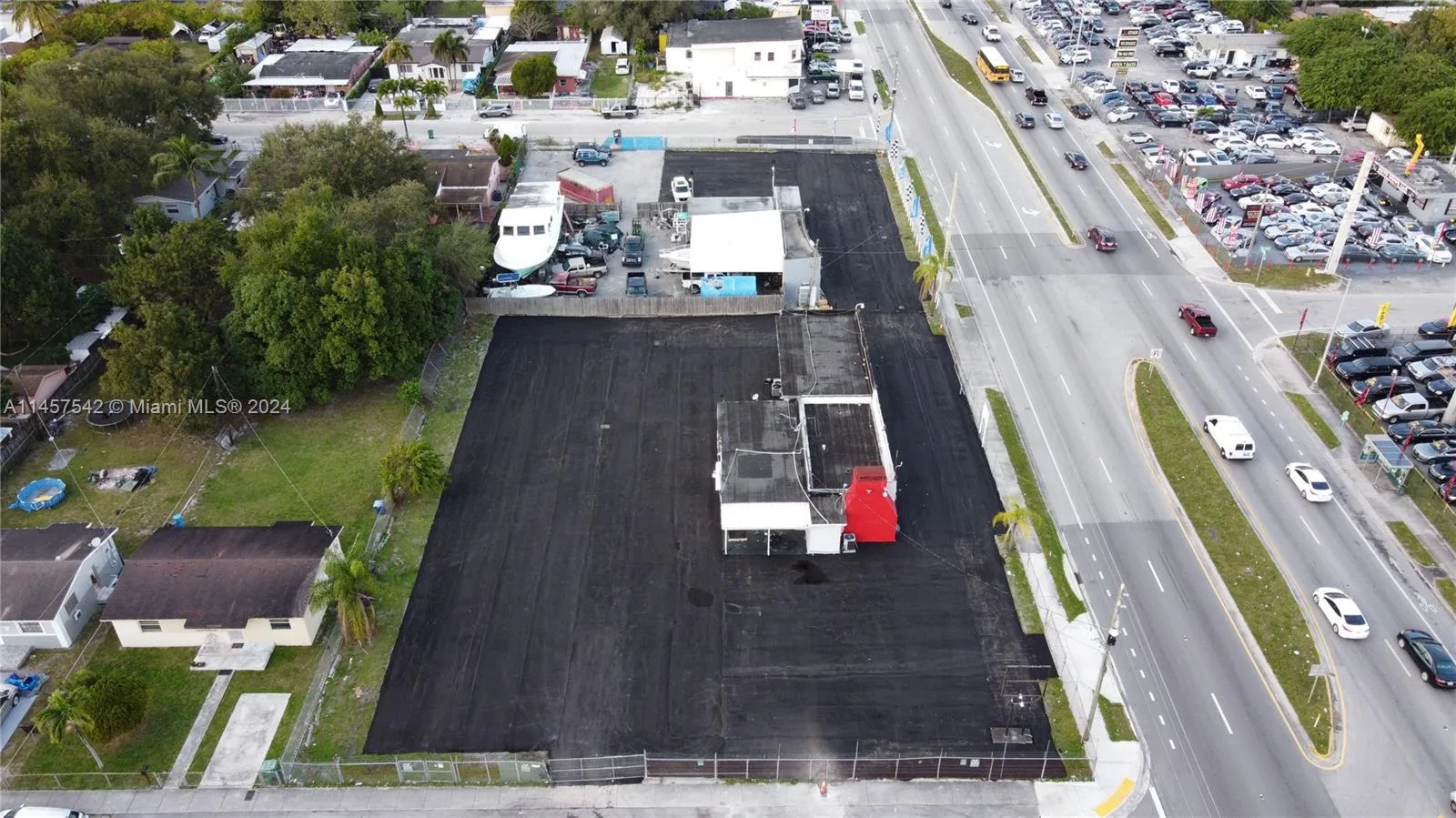9800 NW 27th Ave, Miami, FL 33147 photo 2
