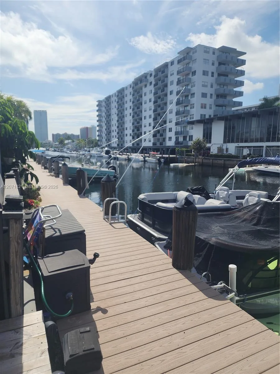 3600 NE 167th St # 19, North Miami Beach, FL 33160