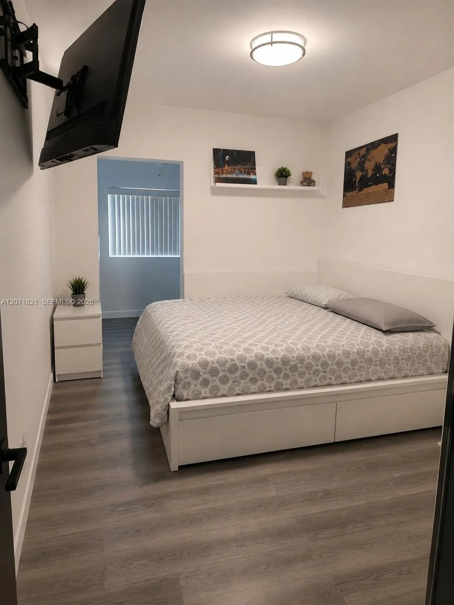 3600 NE 167th St # 19, North Miami Beach, FL 33160 photo 11