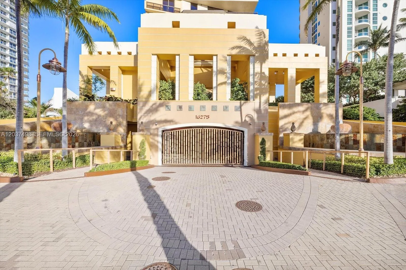 16275 Collins Ave # 502, Sunny Isles Beach, FL 33160