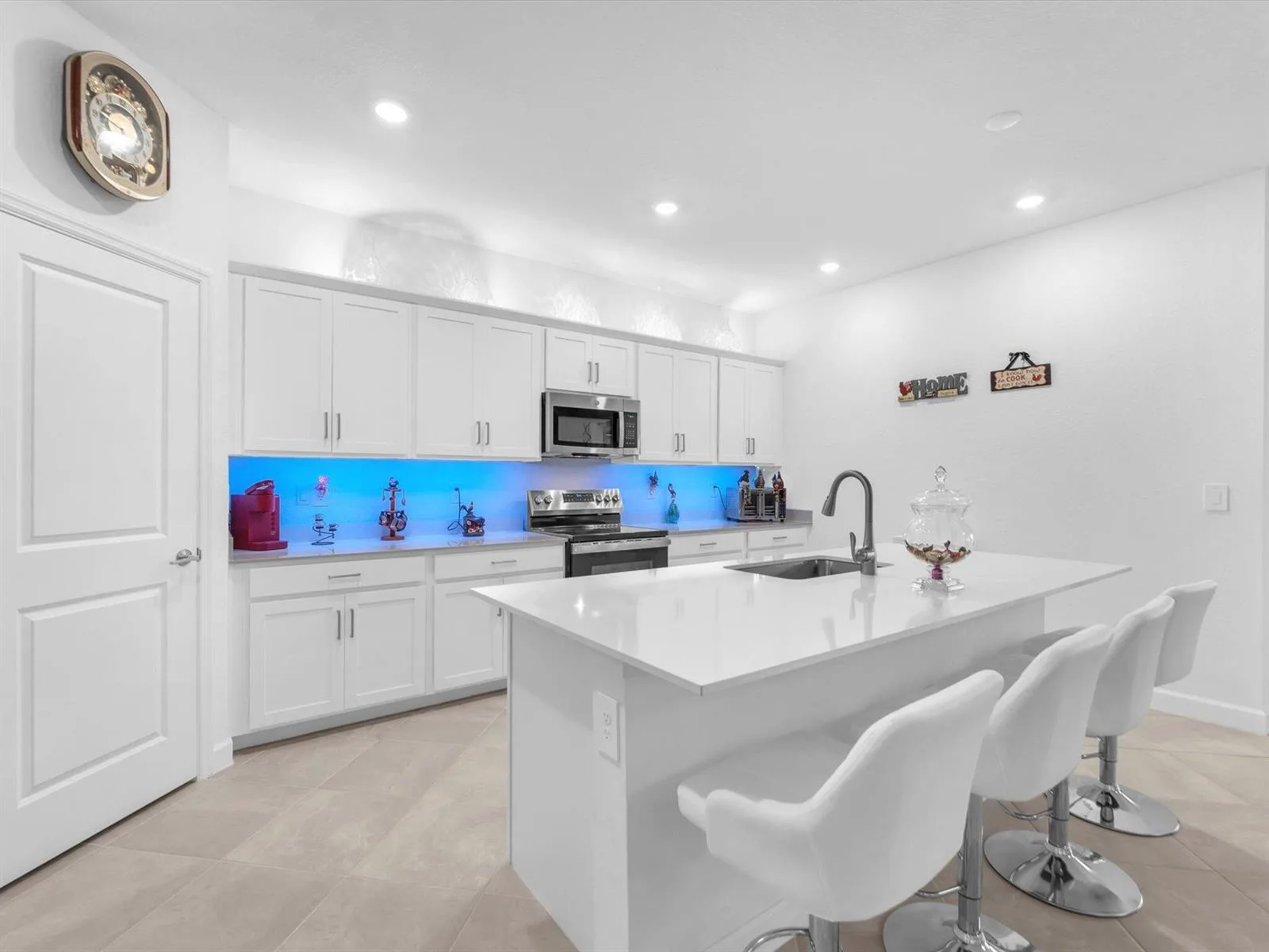 7973 Lakes Edge Lane, Port Charlotte, FL 33981 photo 7
