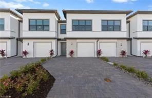 27899 Radiant, Bonita Springs, FL 34135