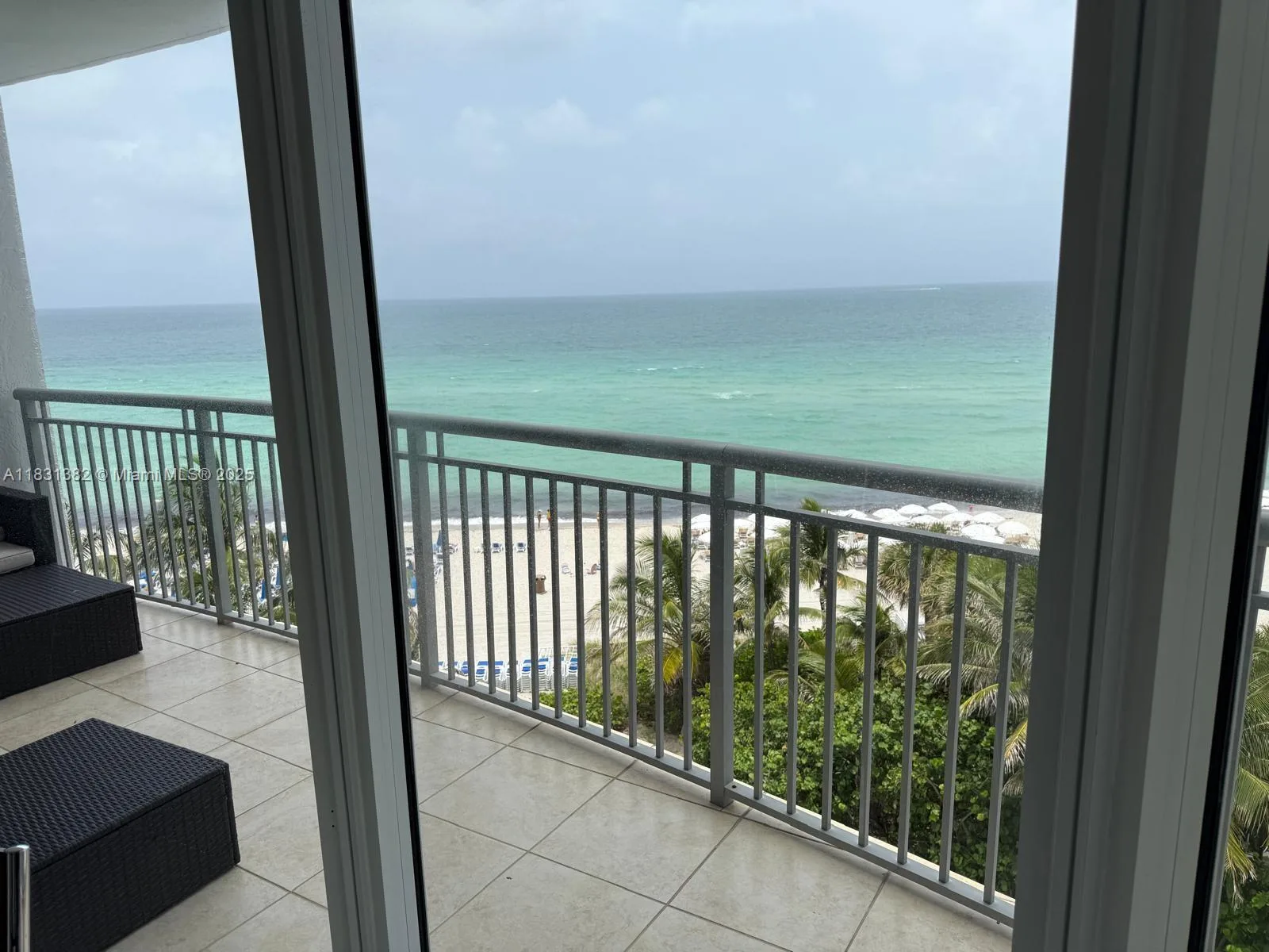 17375 Collins Ave # 702, Sunny Isles Beach, FL 33160 photo 2