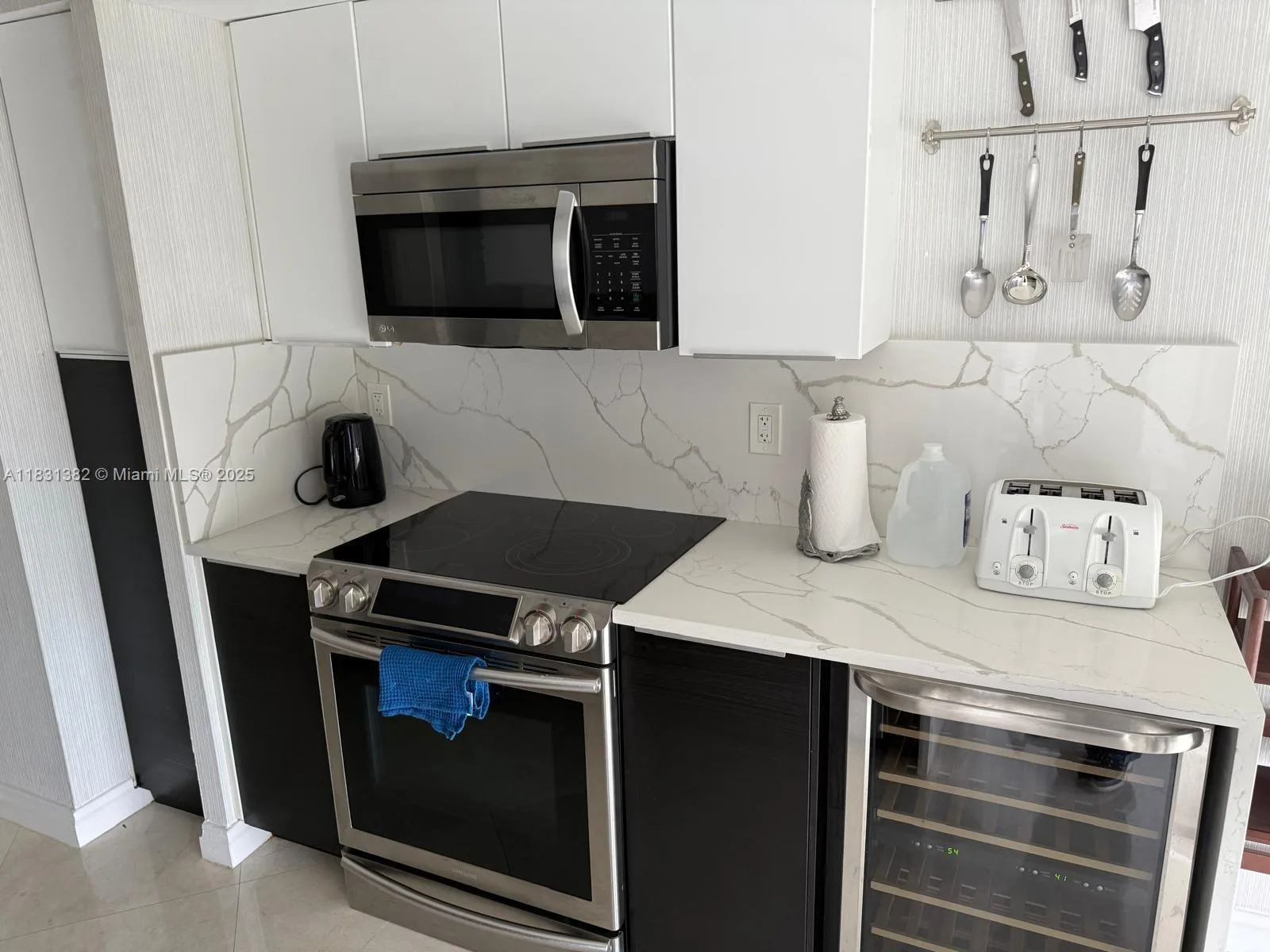 17375 Collins Ave # 702, Sunny Isles Beach, FL 33160 photo 8