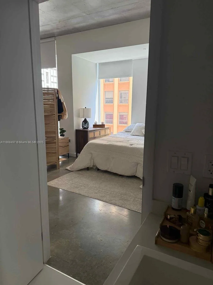 151 SE 1st St # 503, Miami, FL 33131 photo 9