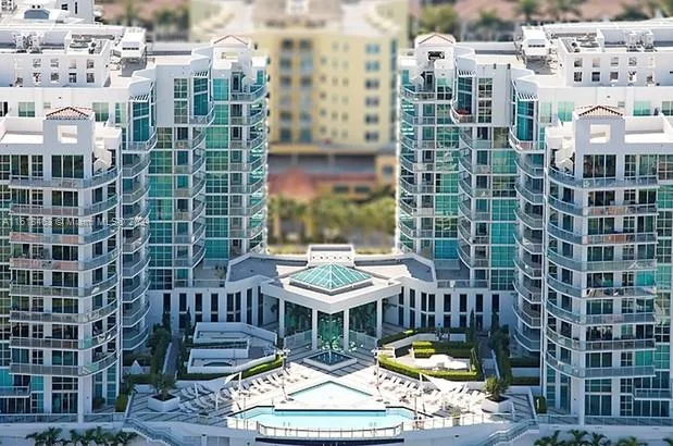 3131 NE 188th St # 1-609, Aventura, FL 33180