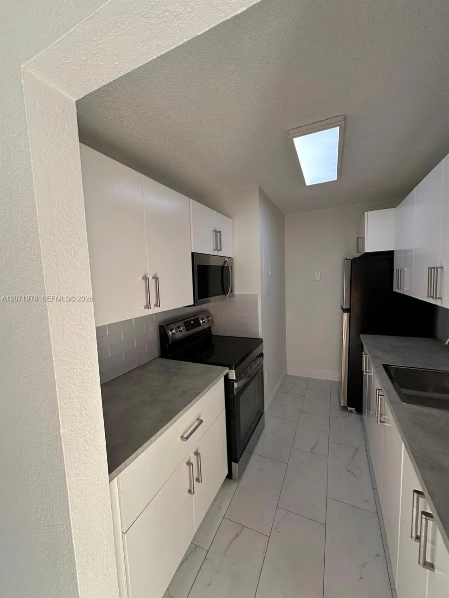 7401 SW 152nd Ave # 208-1, Miami, FL 33193 photo 11