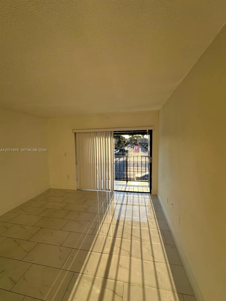 7401 SW 152nd Ave # 208-1, Miami, FL 33193 photo 5