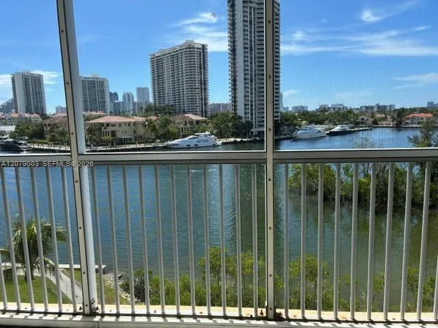 2980 E Point East Dr # D608, Aventura, FL 33160 photo 2