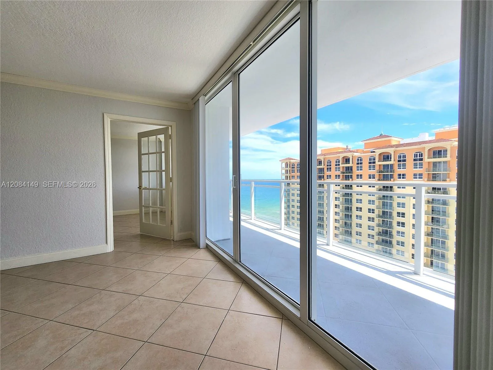 2030 S Ocean Dr # 1710, Hallandale Beach, FL 33009