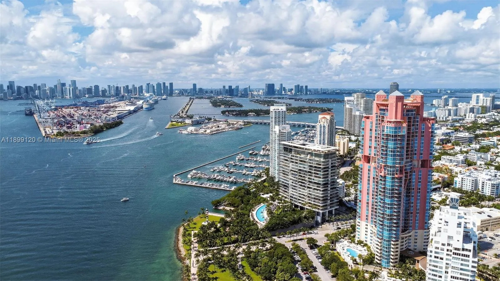 300 S Pointe Dr # TH-3105, Miami Beach, FL 33139