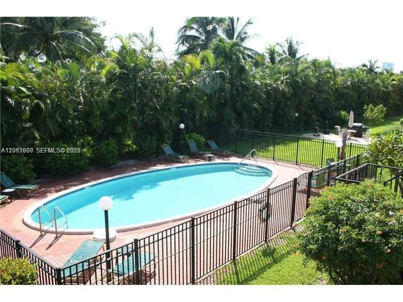 1431 S 14th Ave # 207, Hollywood, FL 33020 photo 4