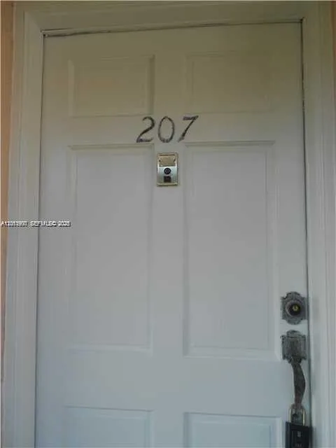 1431 S 14th Ave # 207, Hollywood, FL 33020 photo 5