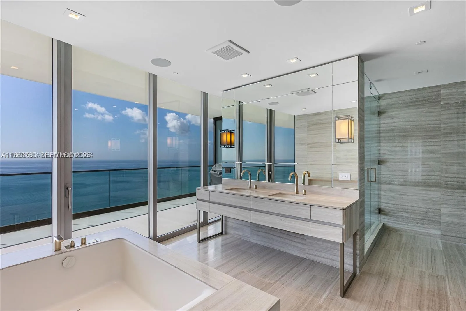 18975 Collins Ave # 4600, Sunny Isles Beach, FL 33160 photo 10