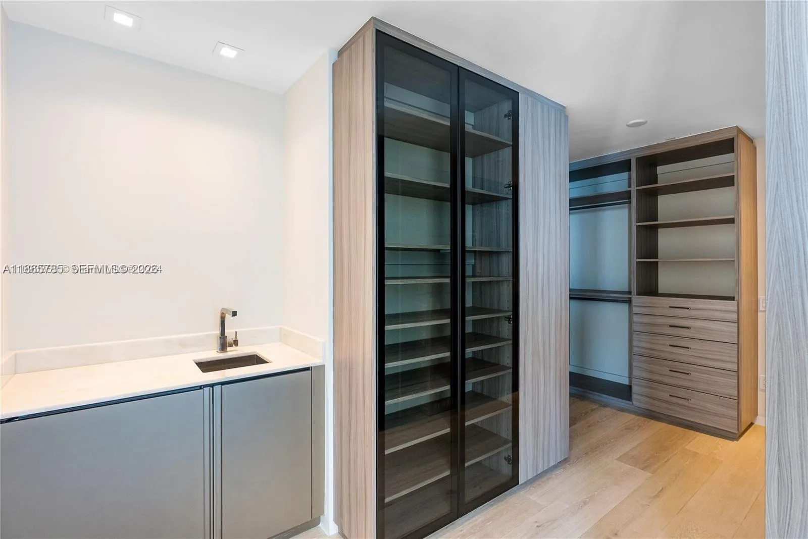 18975 Collins Ave # 4600, Sunny Isles Beach, FL 33160 photo 12