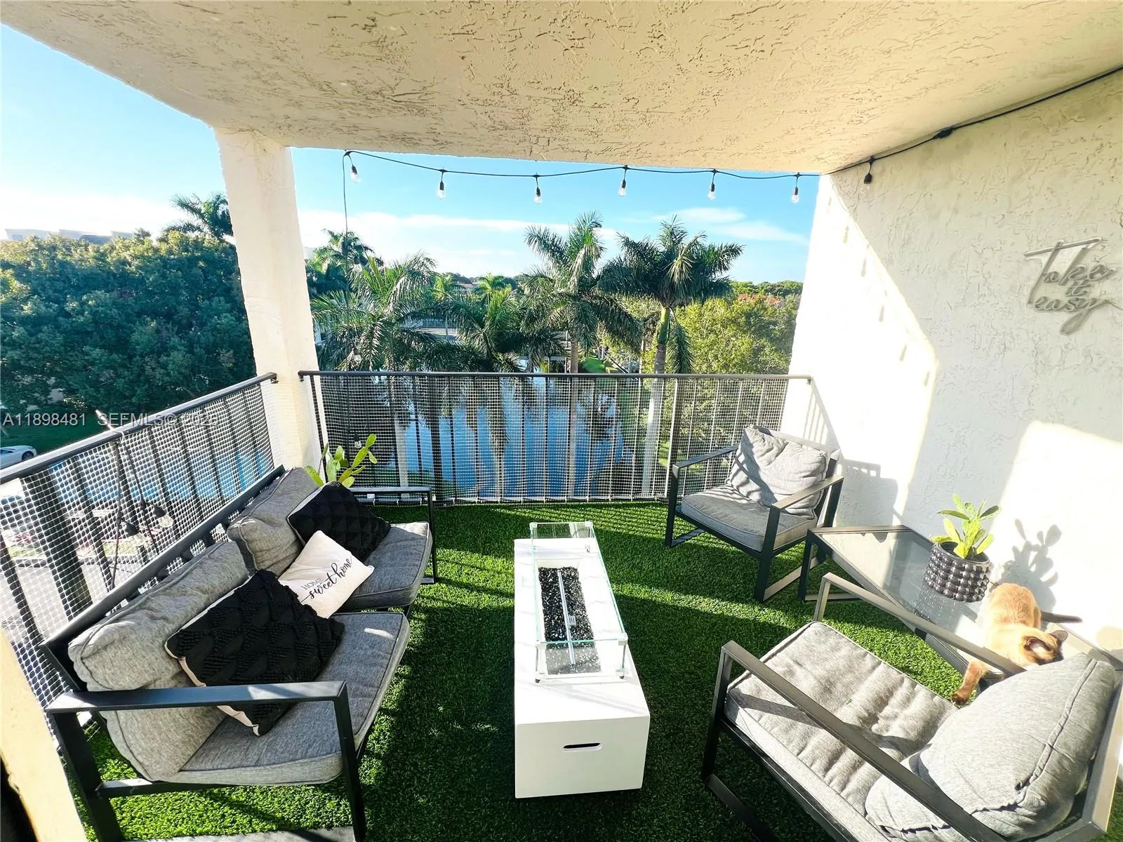 6190 Woodlands Blvd # 517, Tamarac, FL 33319