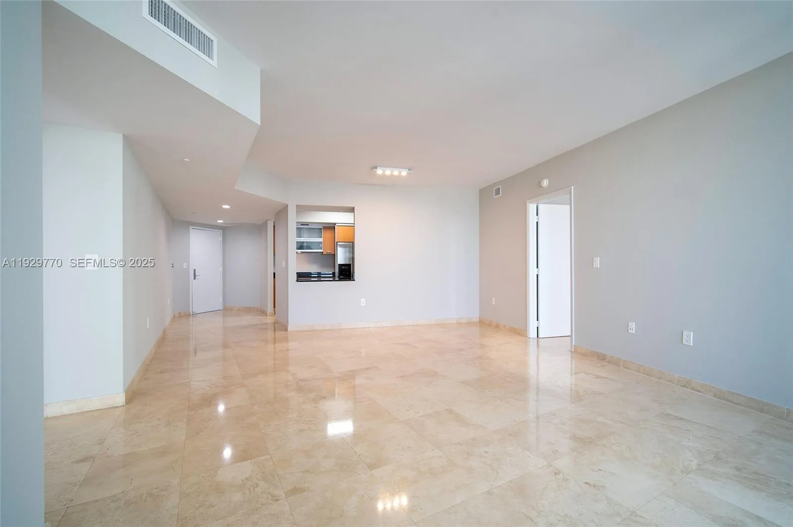 400 Alton Rd # 2309, Miami Beach, FL 33139 photo 7