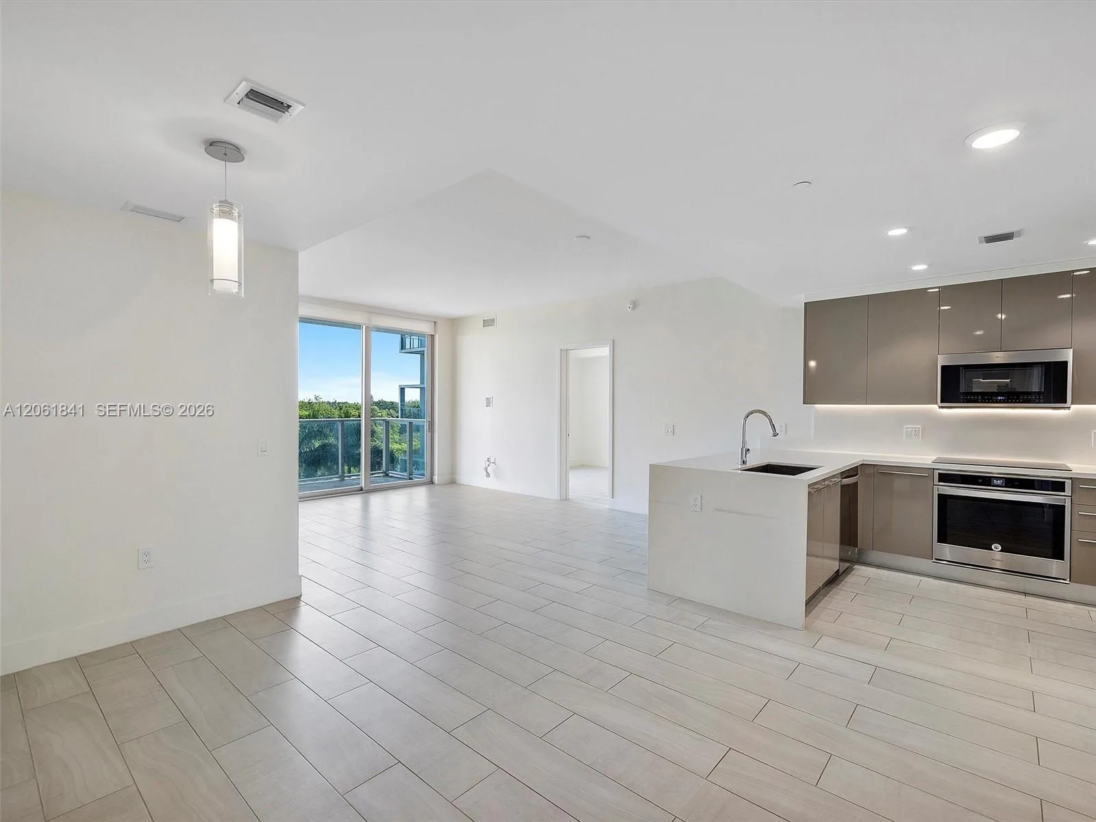 2000 Metropica Way # 502, Sunrise, FL 33323 photo 6