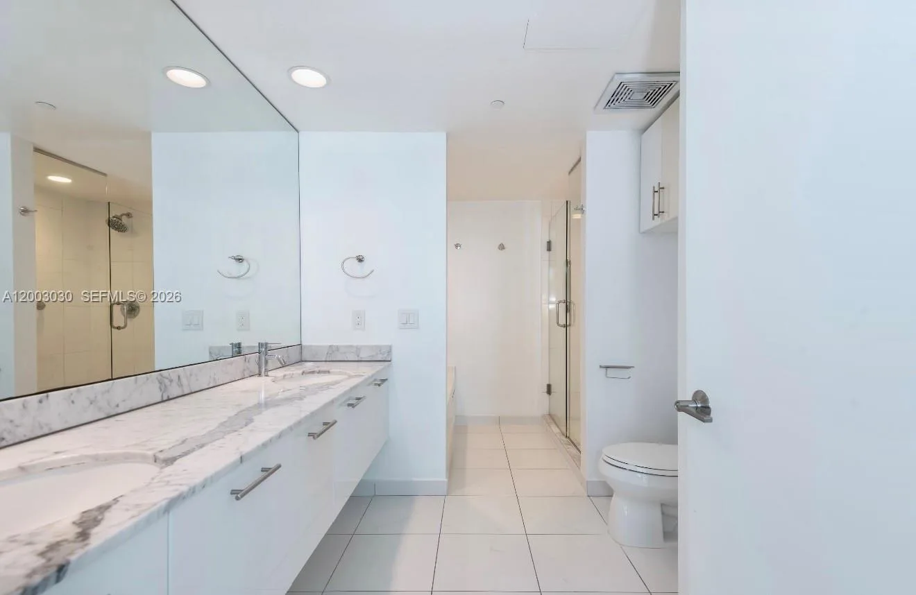 55 SE 6th St # 3403, Miami, FL 33131 photo 10