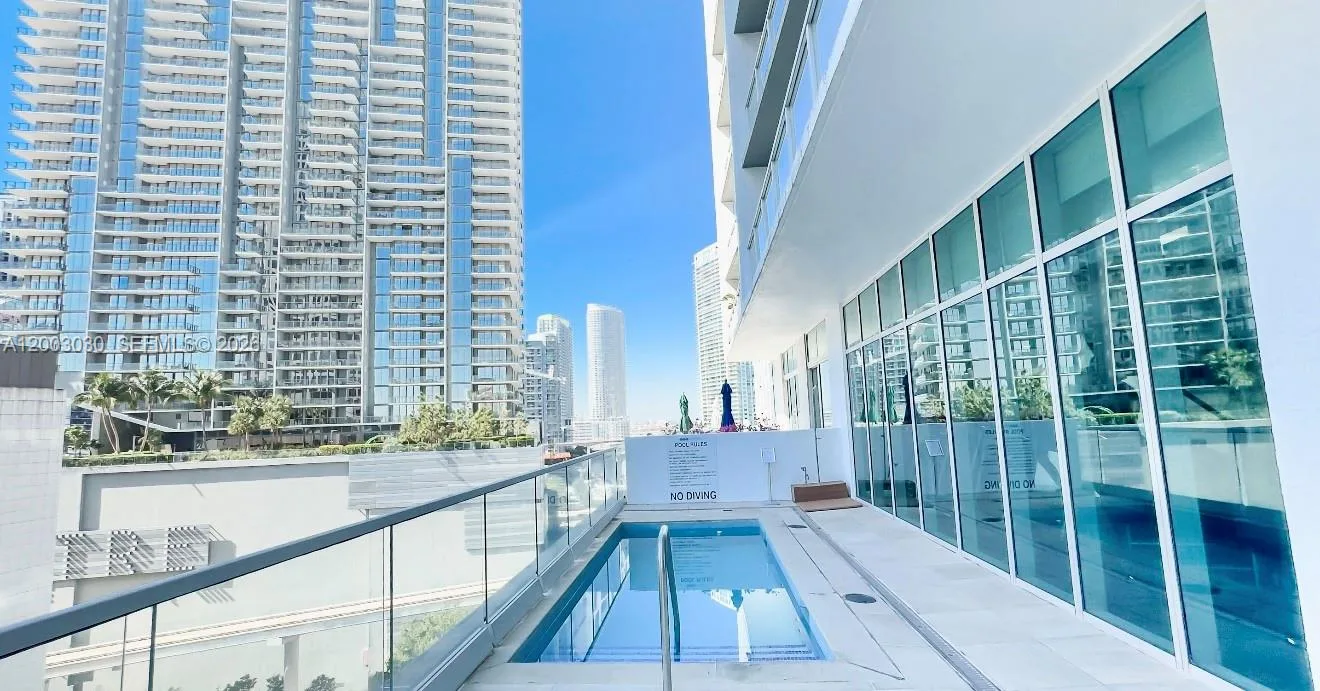 55 SE 6th St # 3403, Miami, FL 33131 photo 12