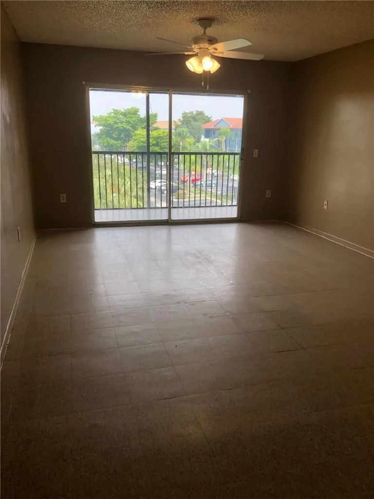 13455 SW 16th Court, Pembroke Pines, FL 33027 photo 2
