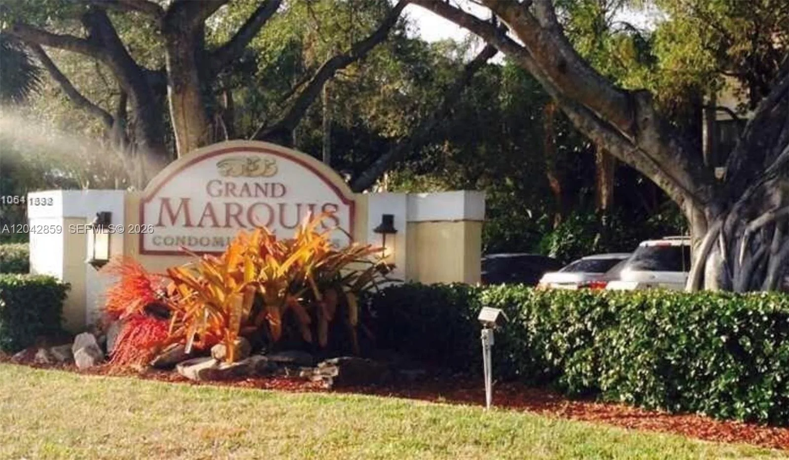 10111 W Sunrise Blvd # 303, Plantation, FL 33322