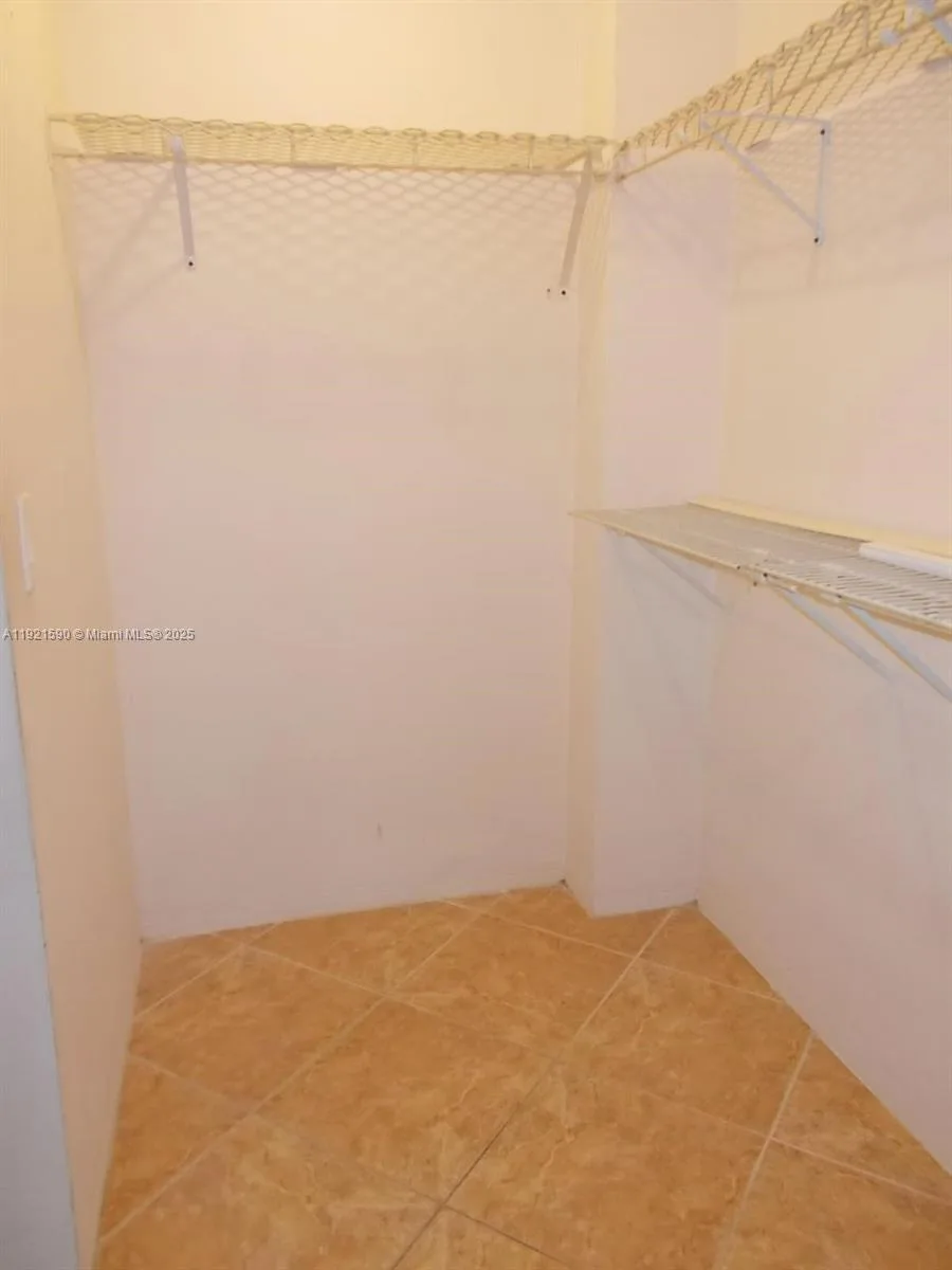 800 West Ave # 415, Miami Beach, FL 33139 photo 6
