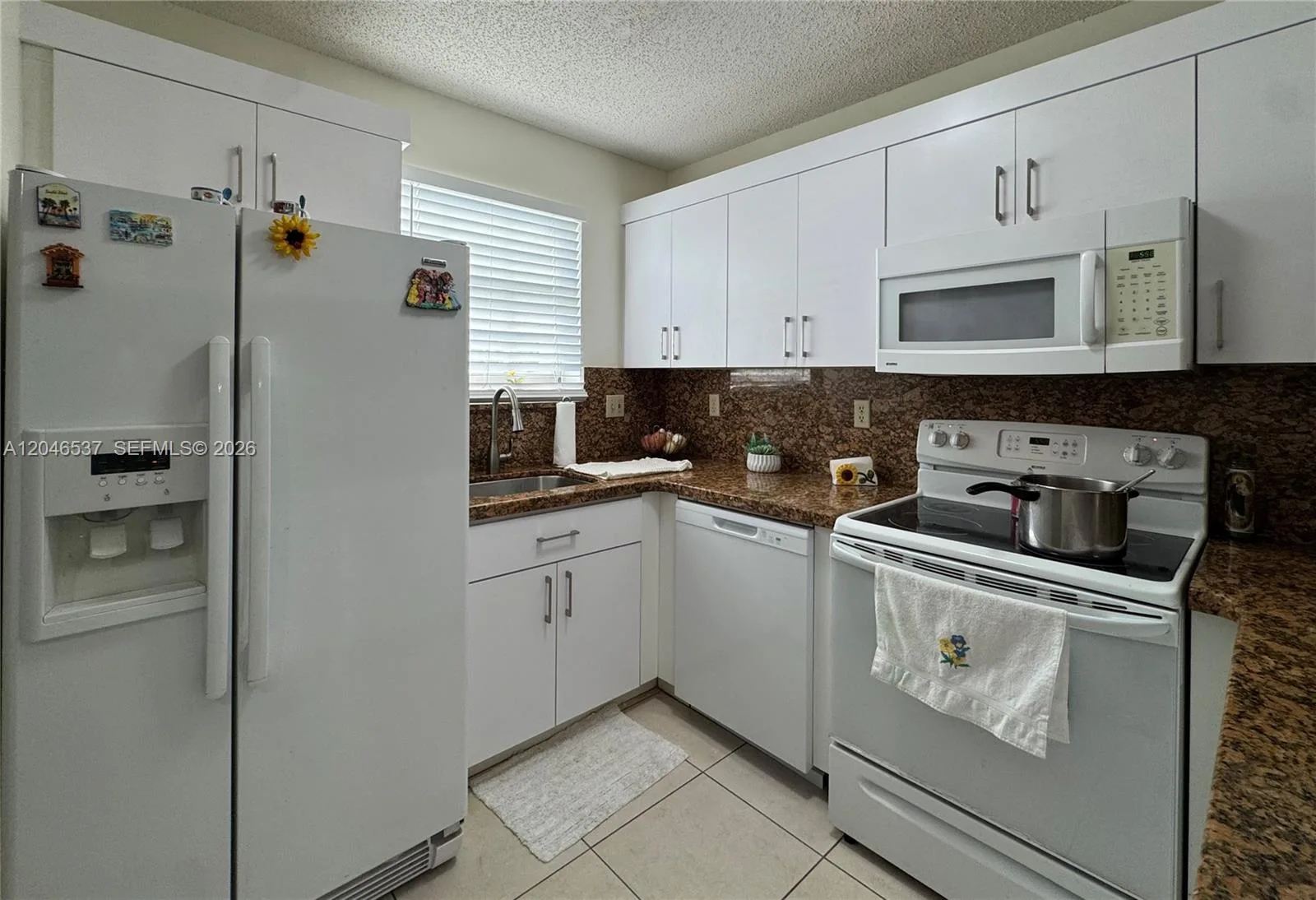 2365 W 74th St, Hialeah, FL 33016 photo 4