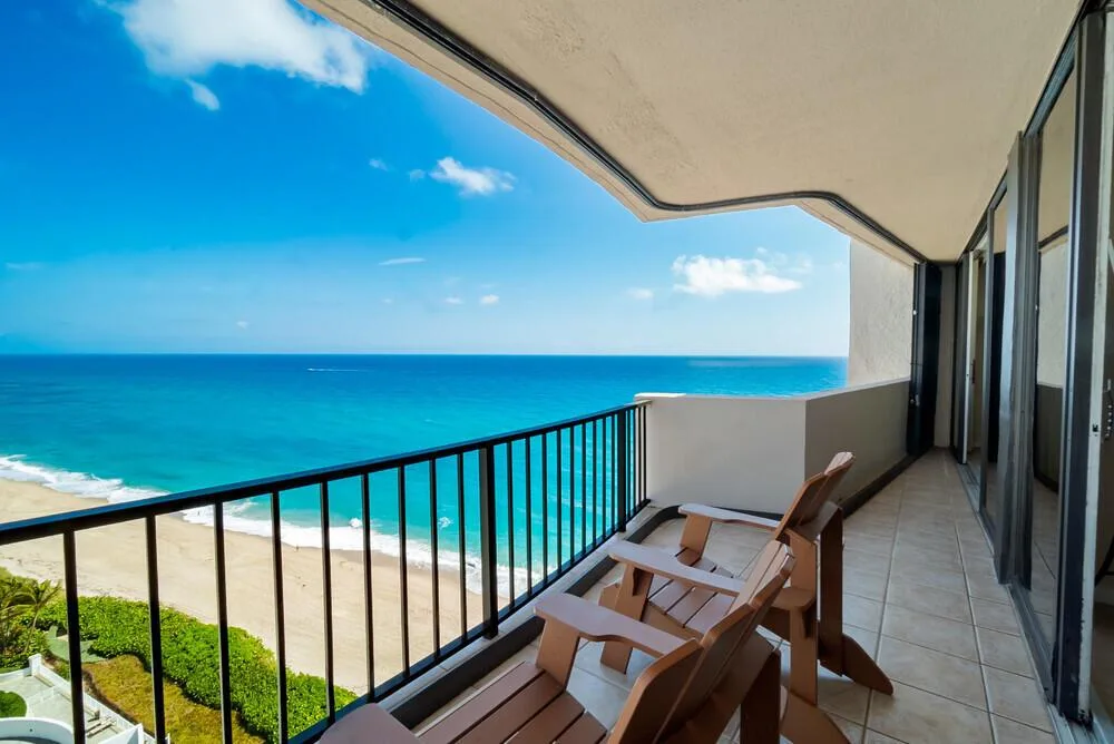 4200 N Ocean Drive # 1-1806, Singer Island, FL 33404