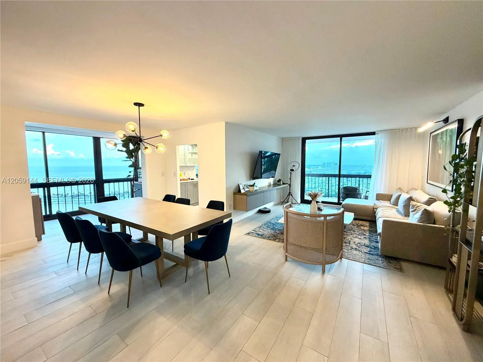 2333 Brickell Ave # 2512, Miami, FL 33129