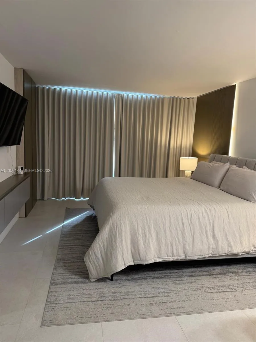 2333 Brickell Ave # 2512, Miami, FL 33129 photo 7