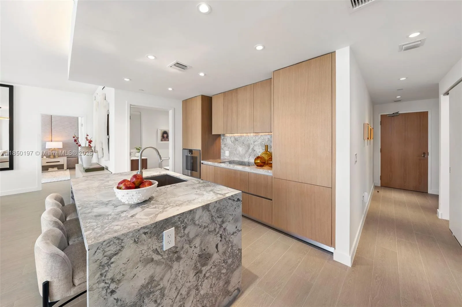 500 Alton Rd # 807, Miami Beach, FL 33139 photo 7