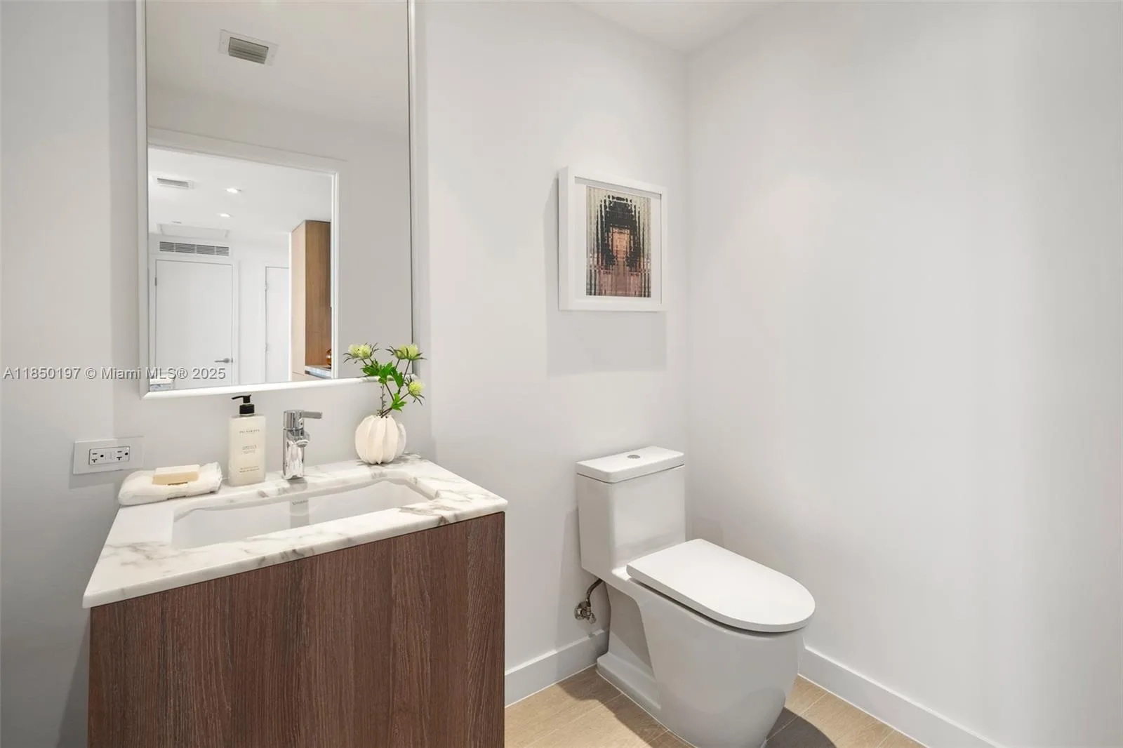 500 Alton Rd # 807, Miami Beach, FL 33139 photo 8
