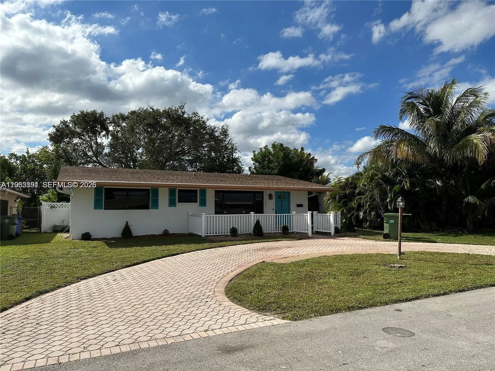 7880 NW 11th St # 0, Pembroke Pines, FL 33024