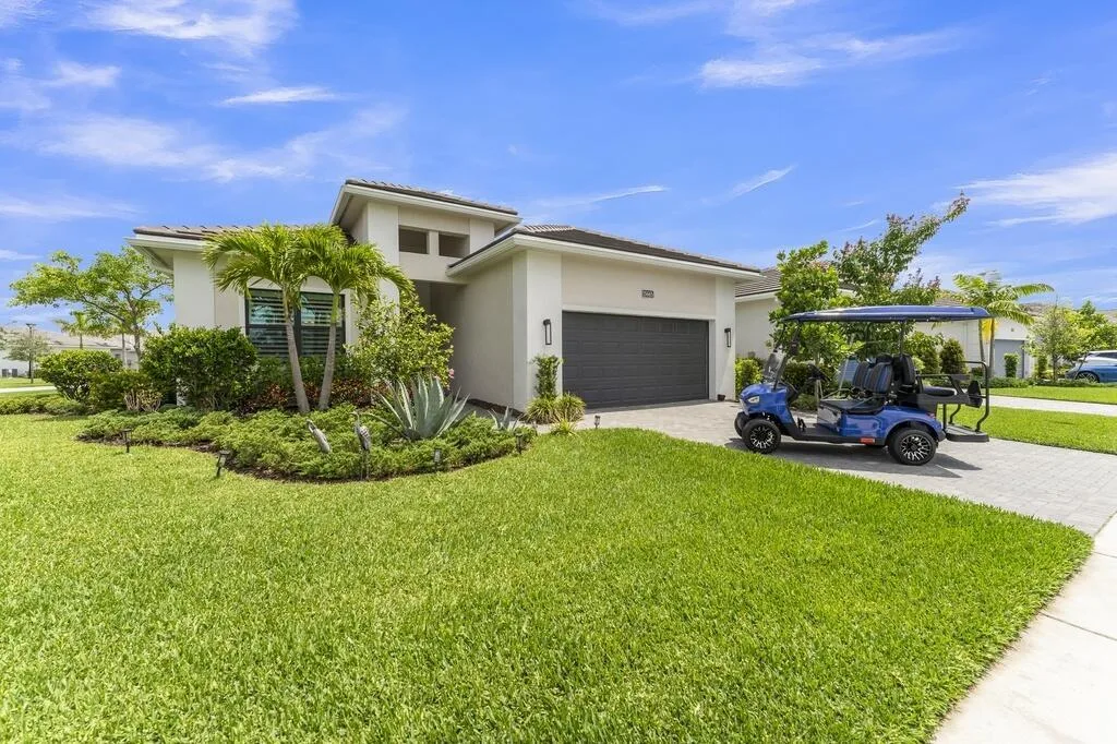 15665 Merritt Drive, Westlake, FL 33470