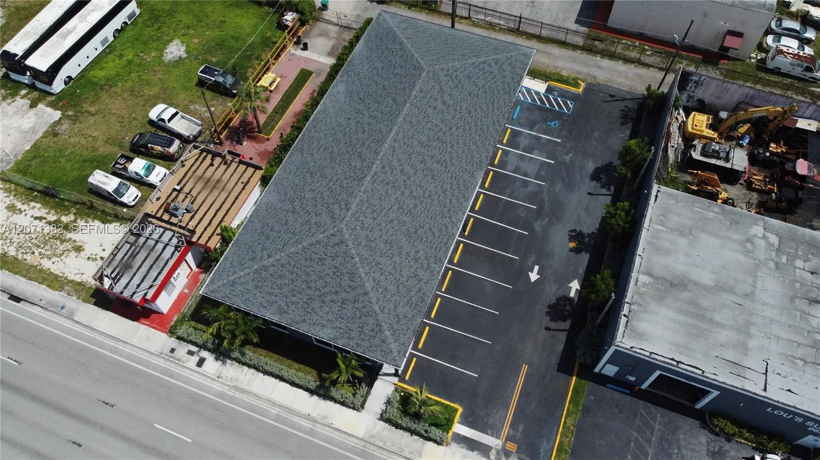 4030 Pembroke Rd, West Park, FL 33021 photo 9