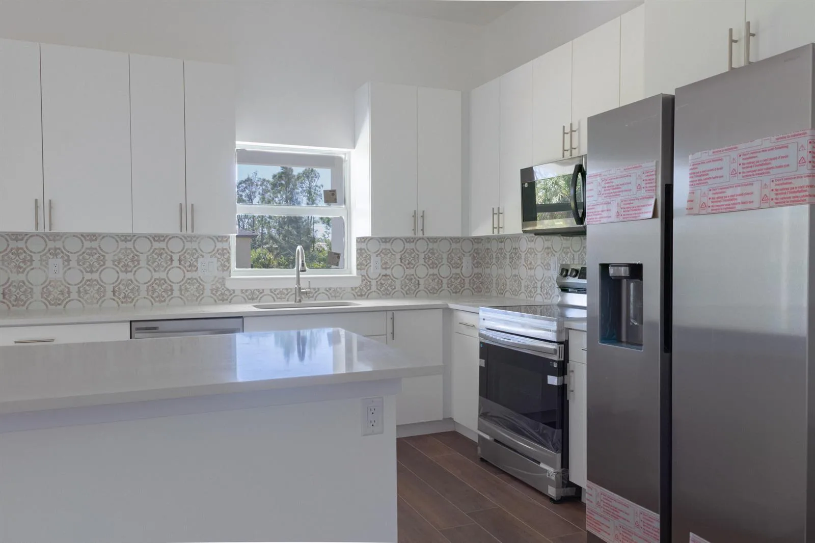 15061 BRAINBRIDGE Circle, Port Charlotte, FL 33981 photo 9