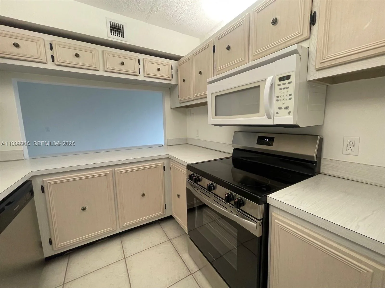 9441 Live Oak Pl # 209, Davie, FL 33324 photo 11