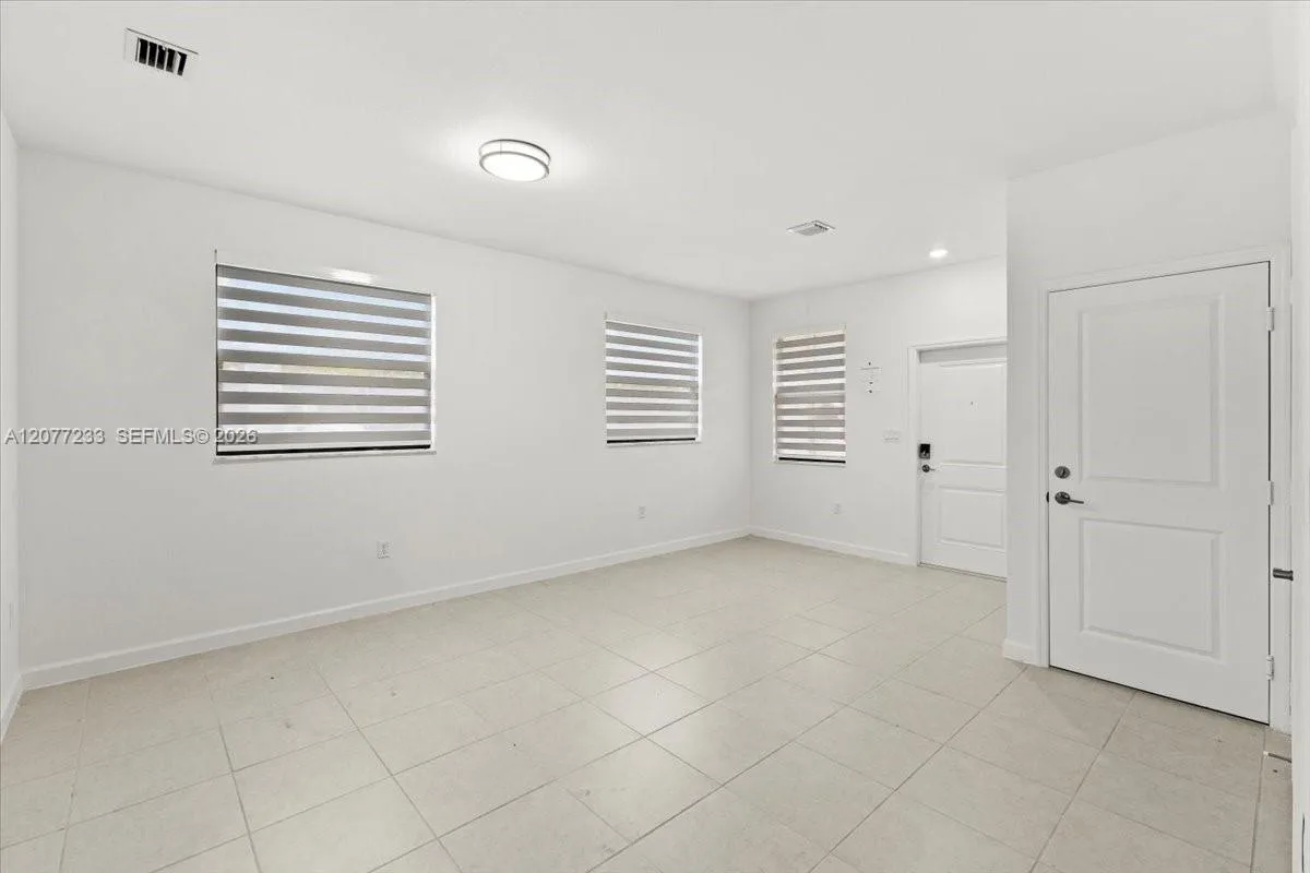23210 SW 133rd Ct, Miami, FL 33032 photo 4