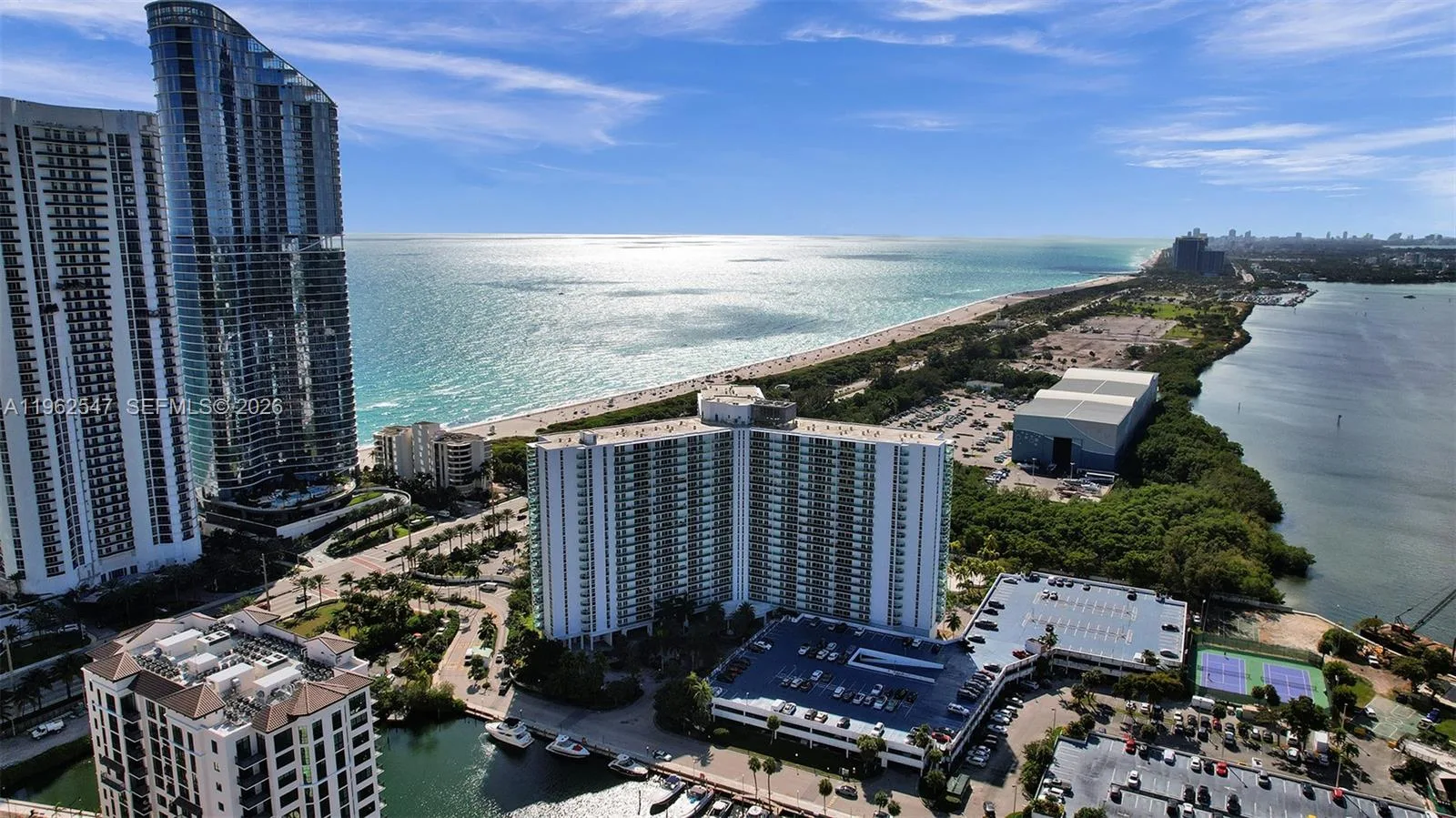100 Bayview Dr # 2028, Sunny Isles Beach, FL 33160