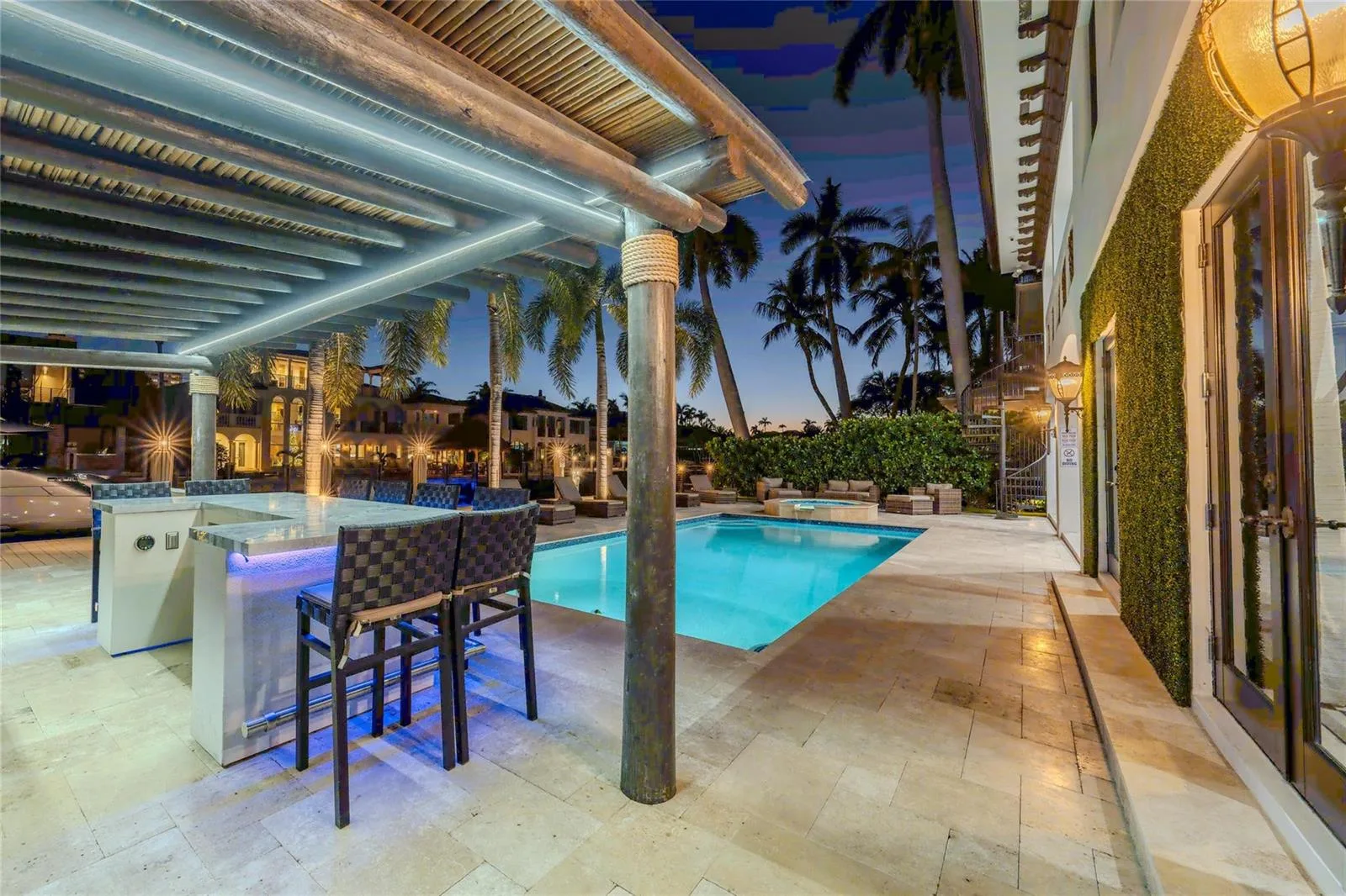 2430 Castilla Isle, Fort Lauderdale, FL 33301 photo 6
