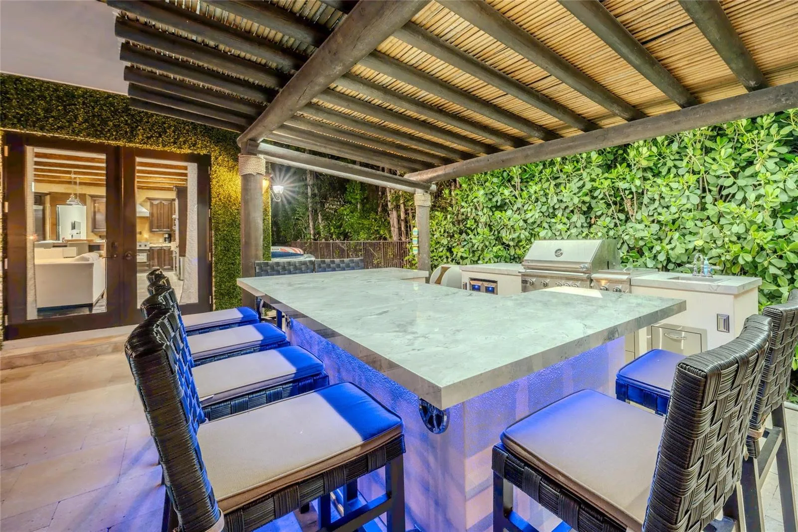 2430 Castilla Isle, Fort Lauderdale, FL 33301 photo 8