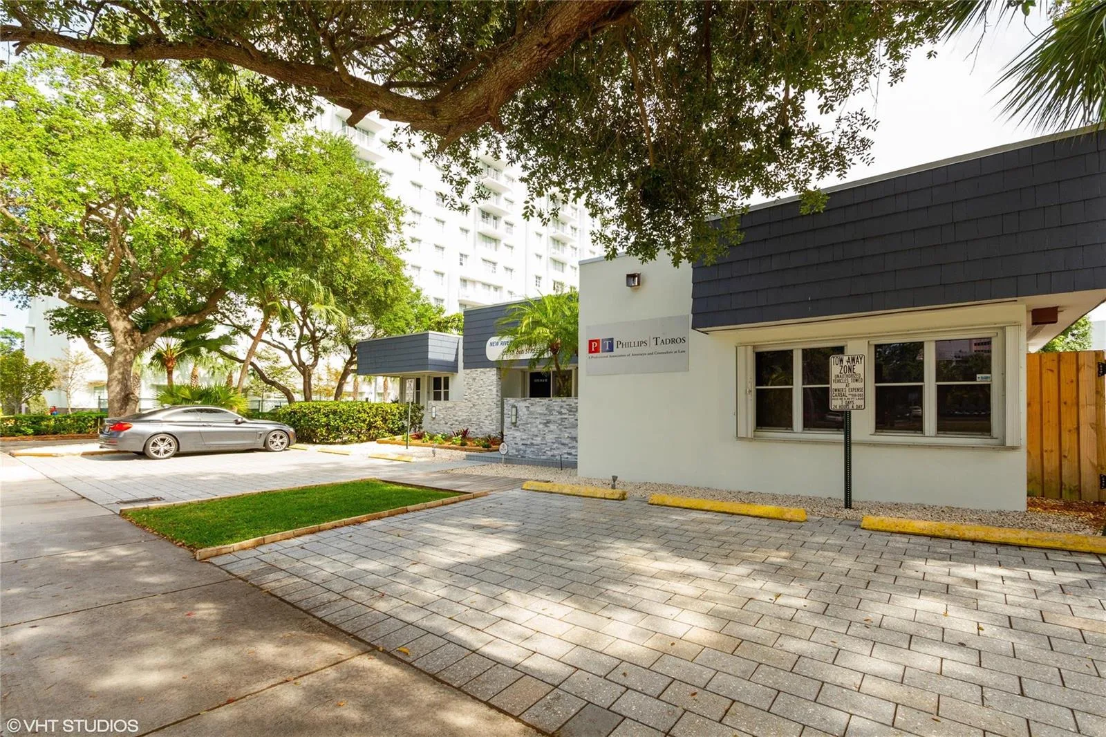 212 SE 8th Street, Fort Lauderdale, FL 33316 photo 3