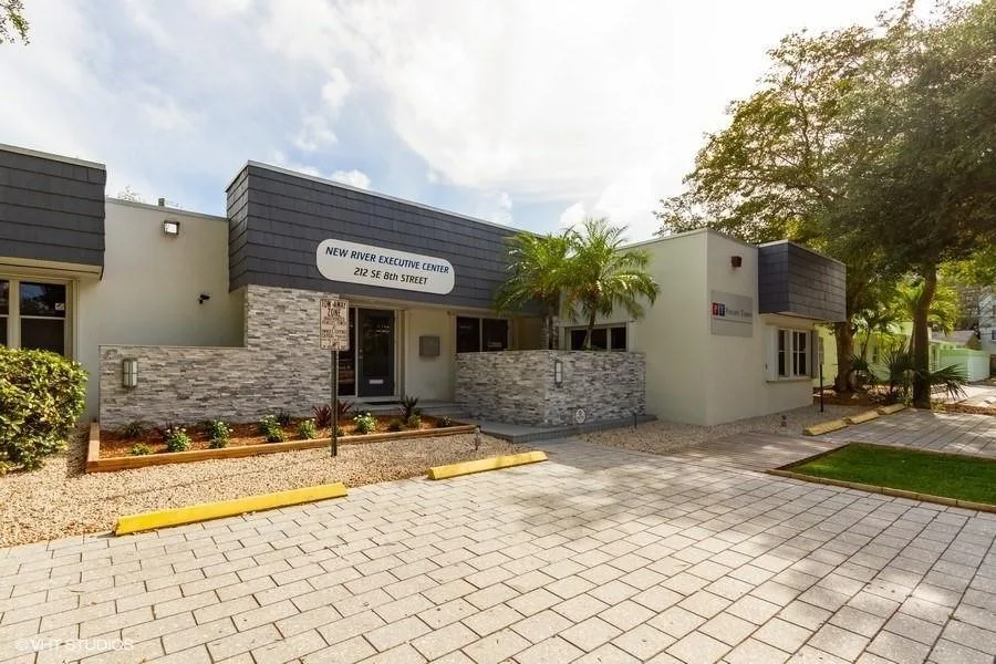 212 SE 8th Street, Fort Lauderdale, FL 33316 photo 5