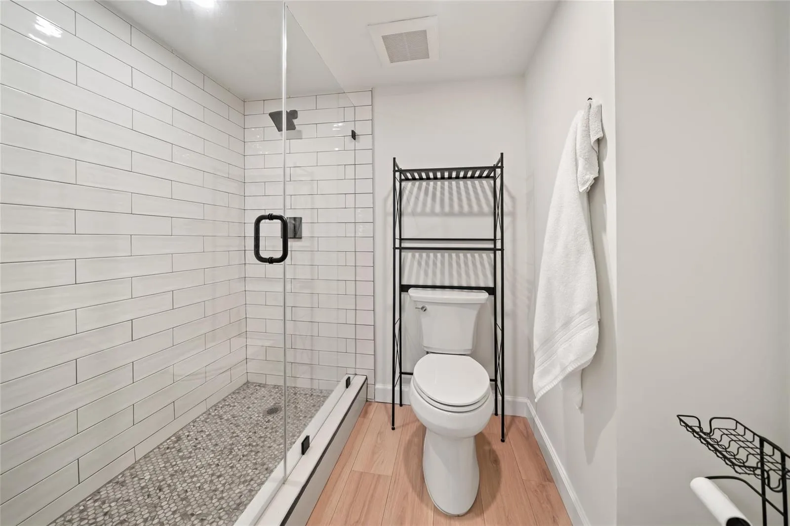 2240 N Cypress Bend Drive # #802, Pompano Beach, FL 33069 photo 12