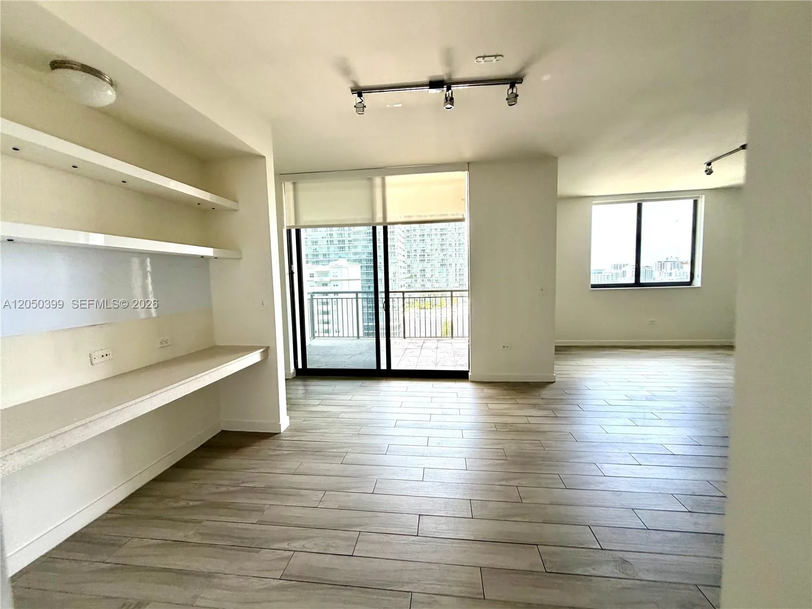 999 SW 1st Ave # 1204, Miami, FL 33130 photo 11