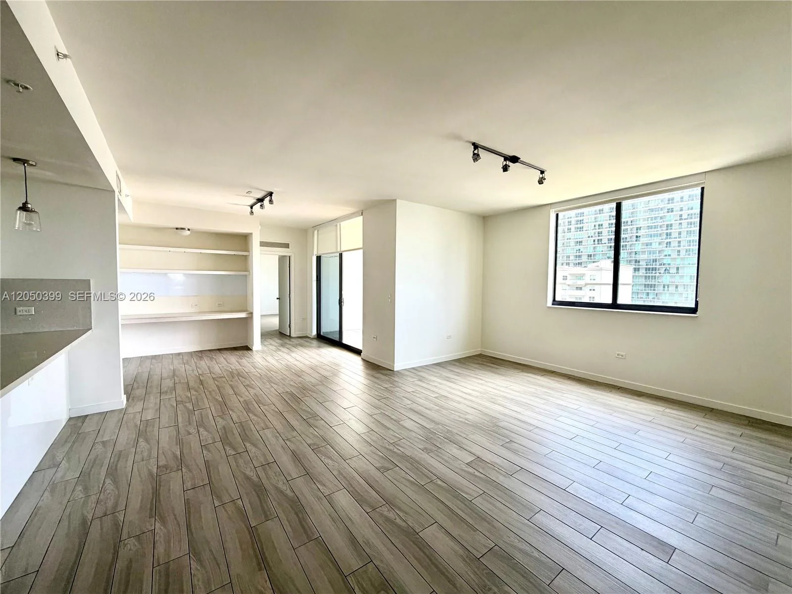 999 SW 1st Ave # 1204, Miami, FL 33130 photo 12