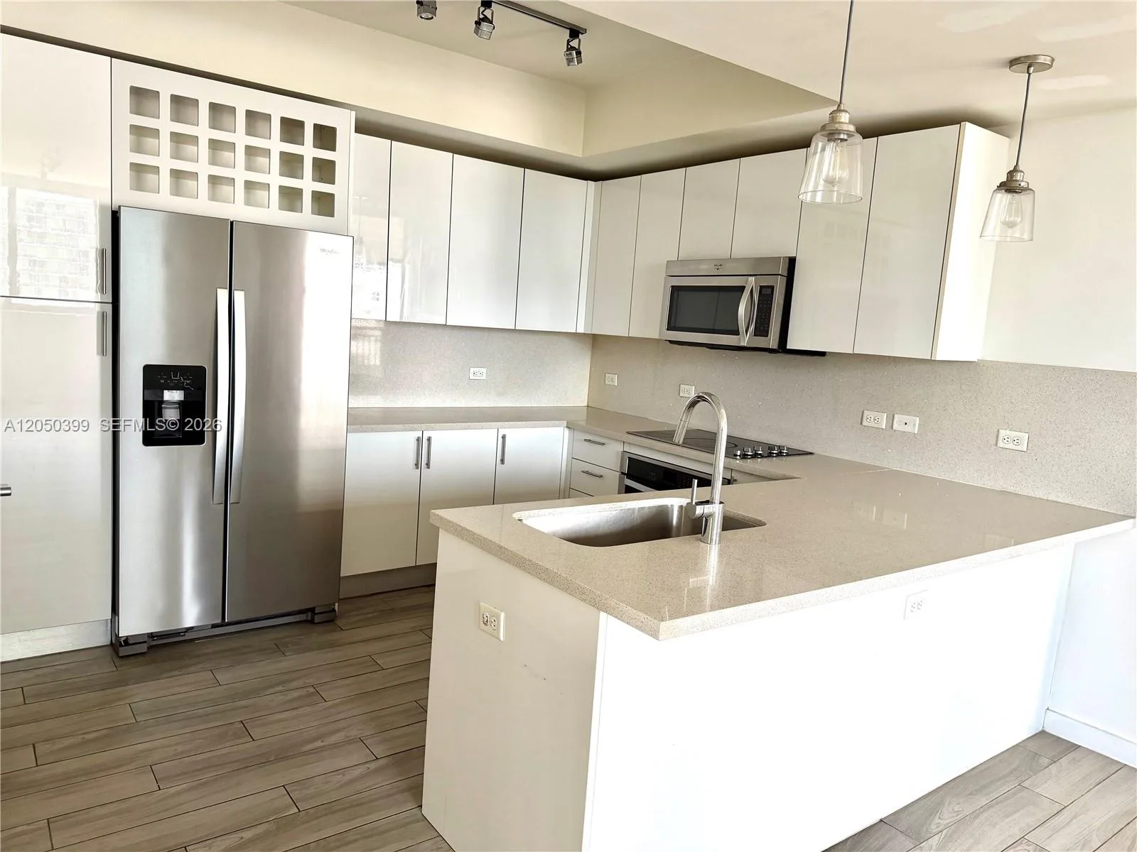 999 SW 1st Ave # 1204, Miami, FL 33130 photo 7