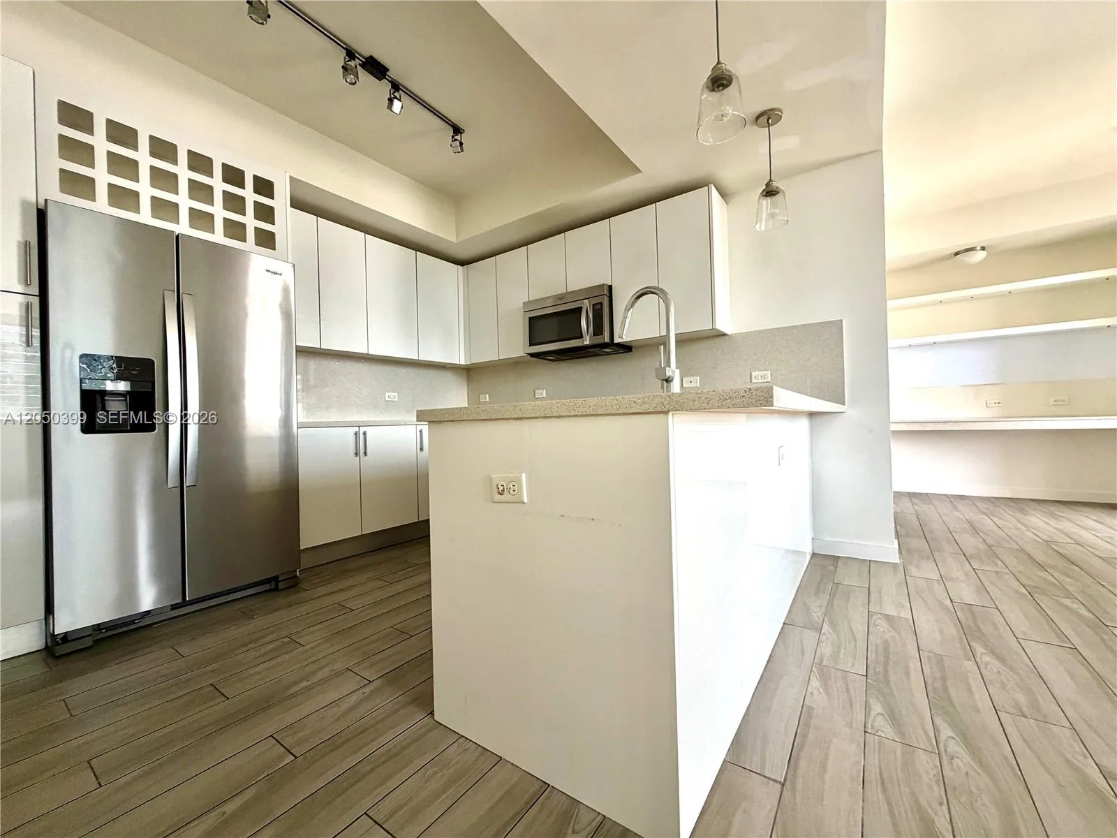 999 SW 1st Ave # 1204, Miami, FL 33130 photo 8