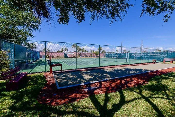1200 Colonnades Drive # 202, Fort Pierce, FL 34949 photo 5